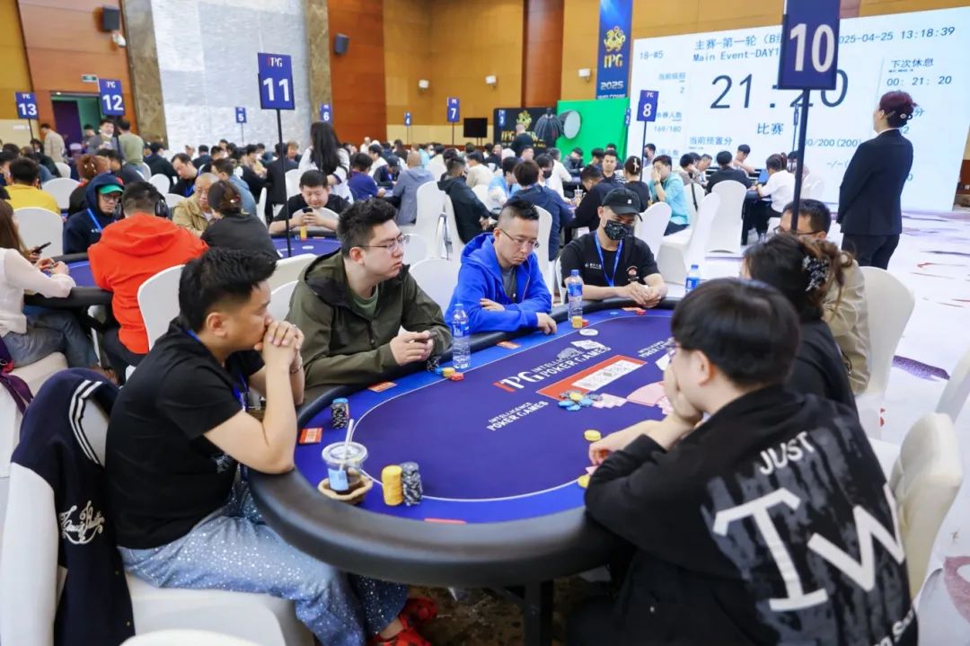 主赛持续升温！B组371人参赛破纪录